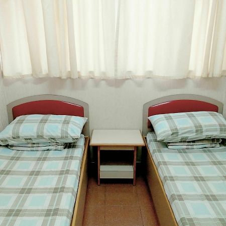 Po Wah Hotel Kowloon  Zewnętrze zdjęcie
